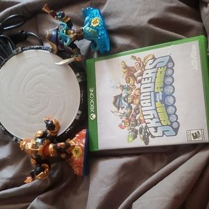 Xbox one skylanders game a portal and 2 playing peices